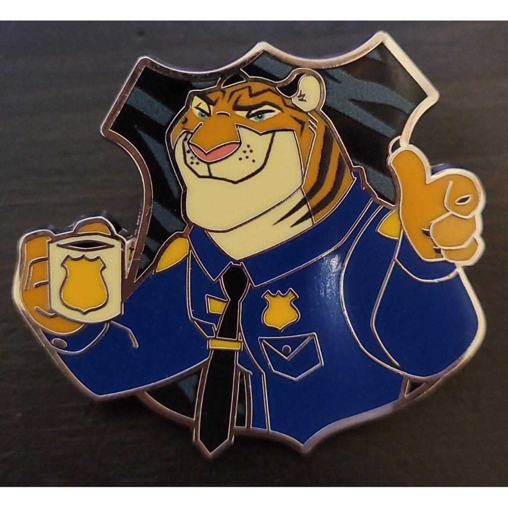 2022 Disney Parks Zootopia Zootropolis Police ZPD Pin Officer Fangmeyer
